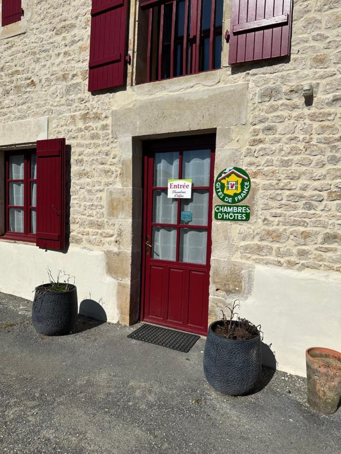 Chambres D'Hotes Du Puy D'Anche Sauzé-Vaussais Εξωτερικό φωτογραφία